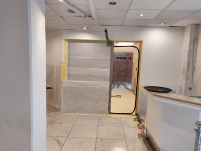 Wasserschaden im Hotel: Sanierung ohne Betriebsunterbrechung