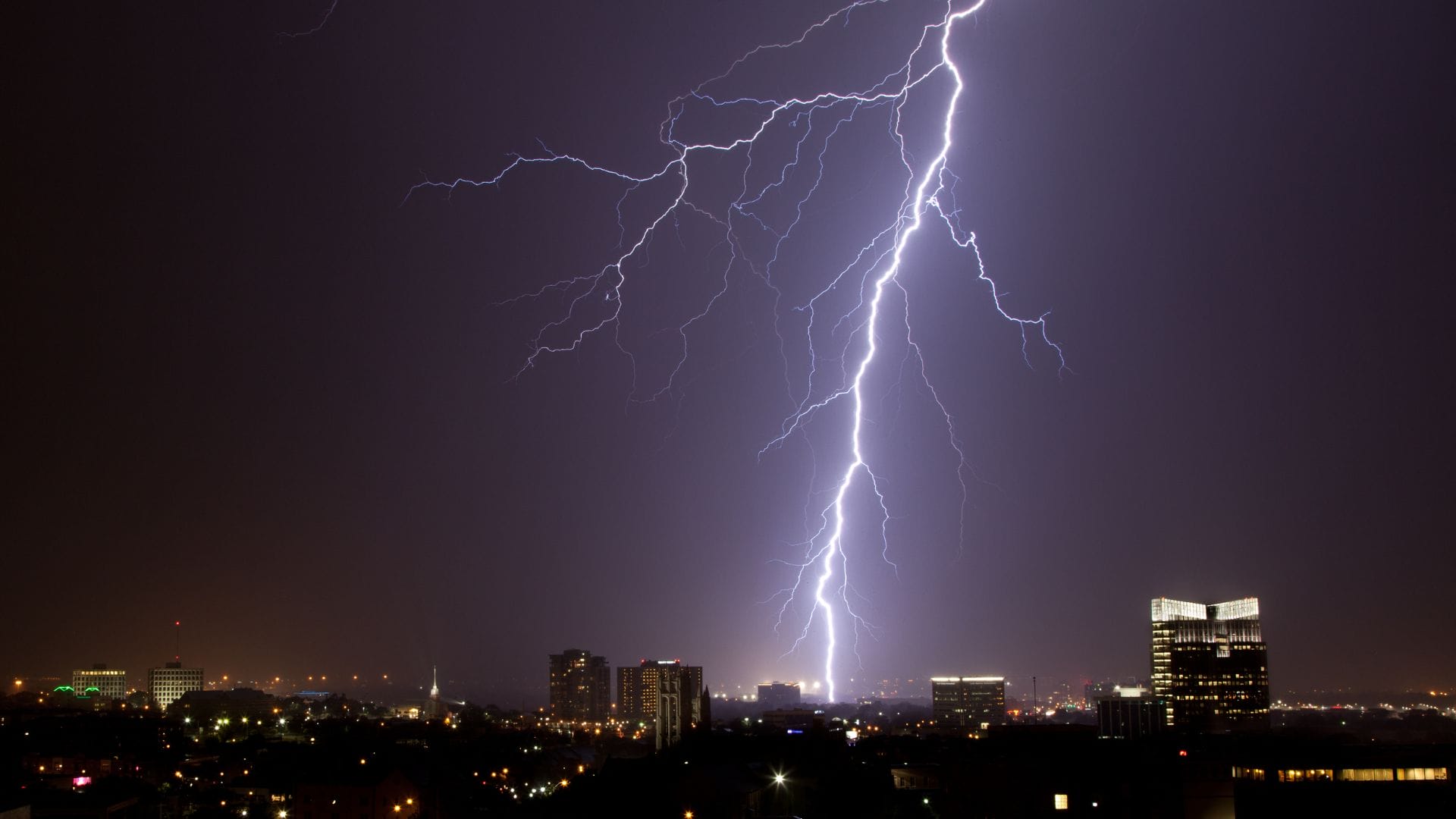 protecting-properties-from-lightning-and-power-surges-during-thunderstorm-season