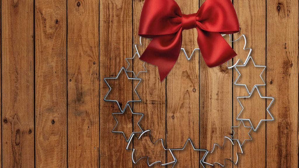 Cookie cutter wreath