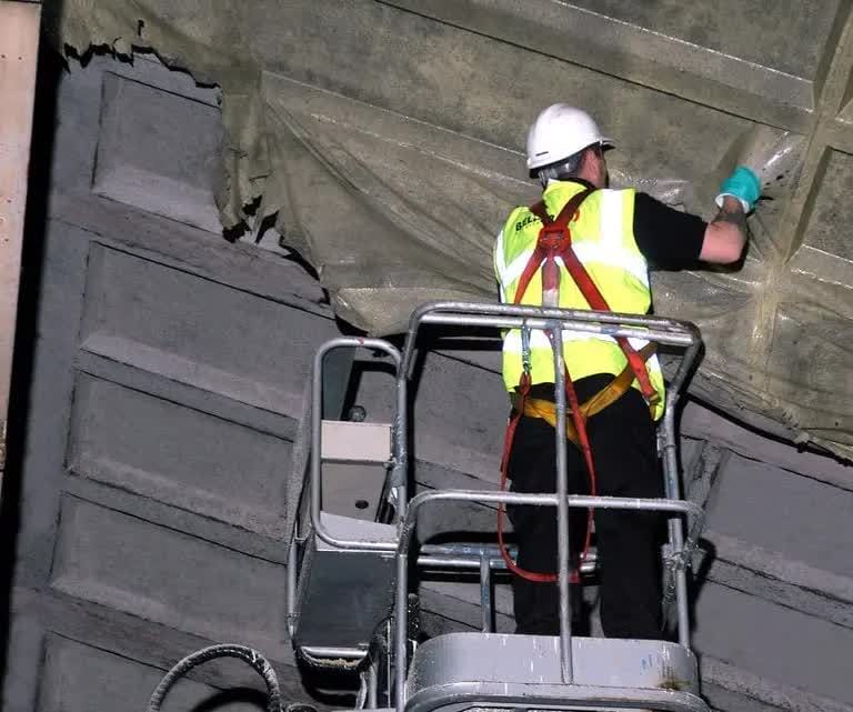 Peeling off soot with SRF